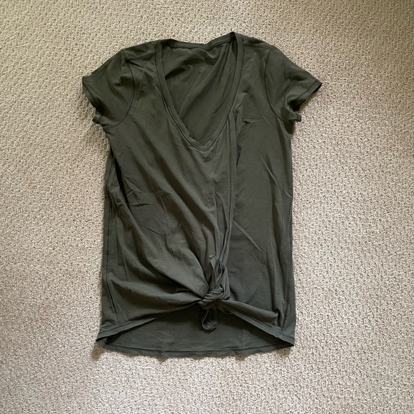 Lululemon split front love tee - Picture 3 of 5